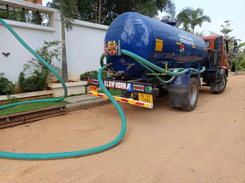 Commercial & Industrial Cleaning